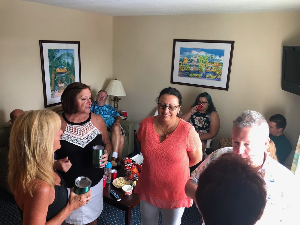 Cocktailes before dinner